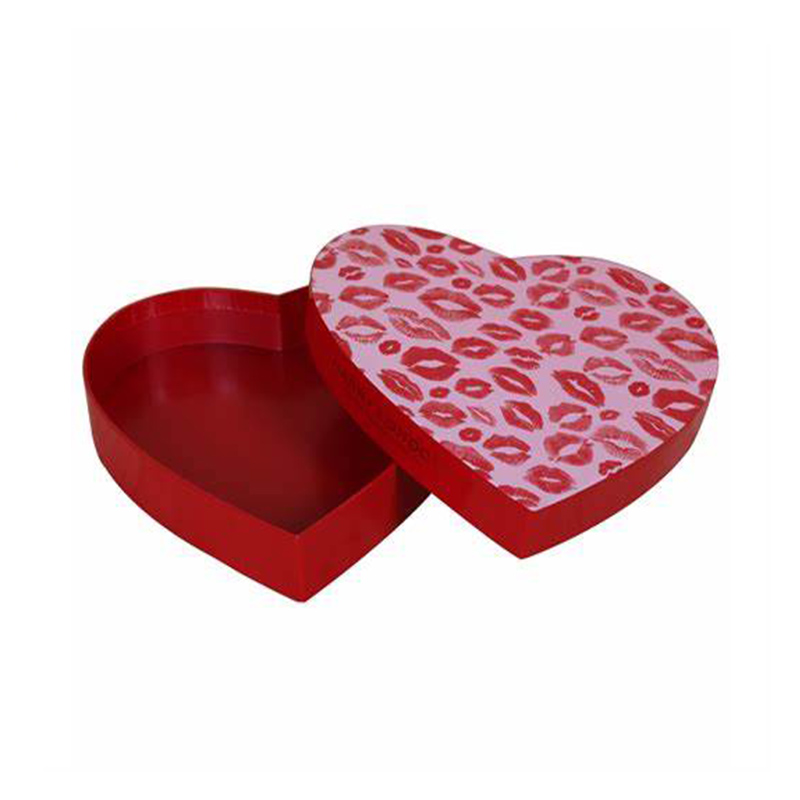 Heart shaped chocolate paper box 4 cosmetic boxes